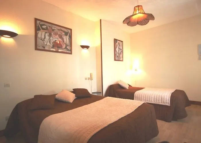 New Windsor Hotel 2*