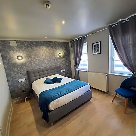 New Windsor Hotel 2*